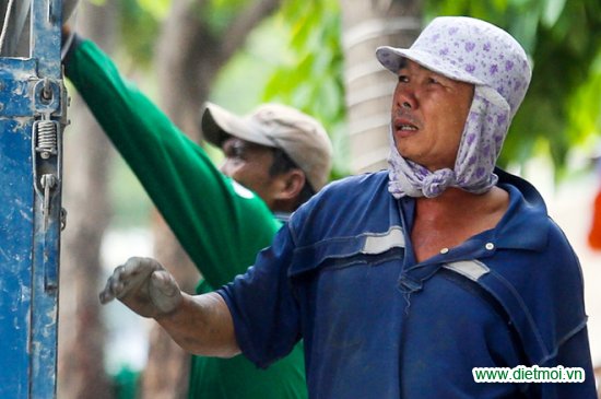 10 kiểu tránh nóng ngộ nghĩnh của người dân Sài Gòn